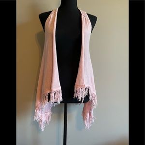 Woman’s pink Sleeveless Wrap